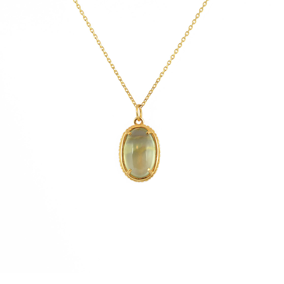 Collier doré scarabée pierre bombée