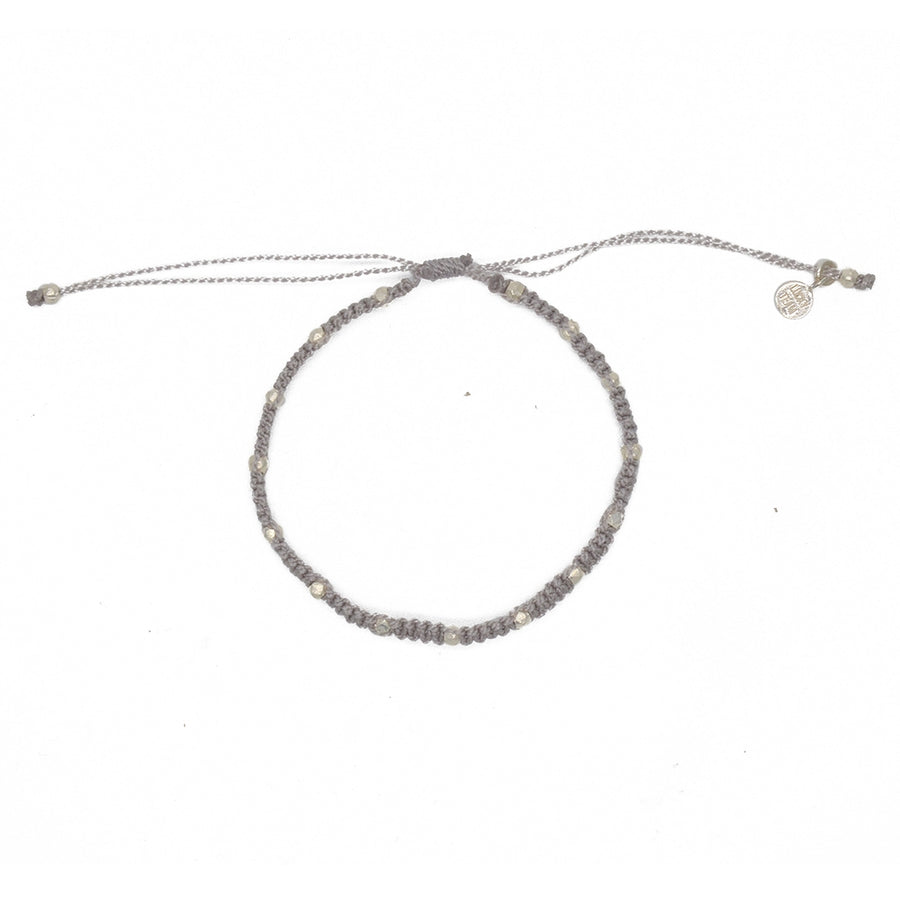 Bracelet cordon gris clair et perles argent 925 et zircons