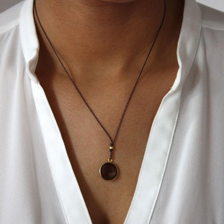 Collier cordon chocolat pendentif quartz fumé