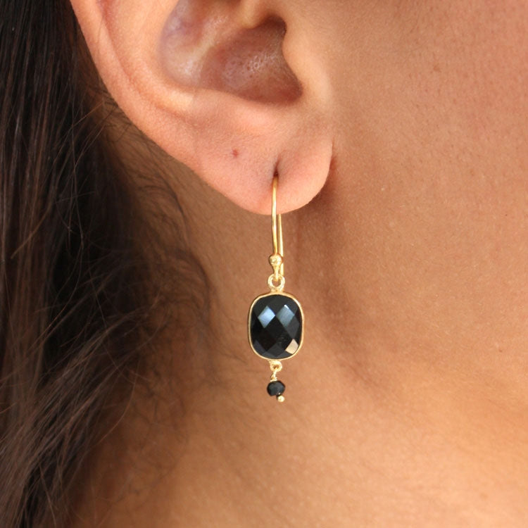 Boucles dorées pierre facettée - ONYX NOIRE