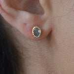 Boucles dorées et pierre ovale - LABRADORITE