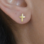 Boucles dorées croix