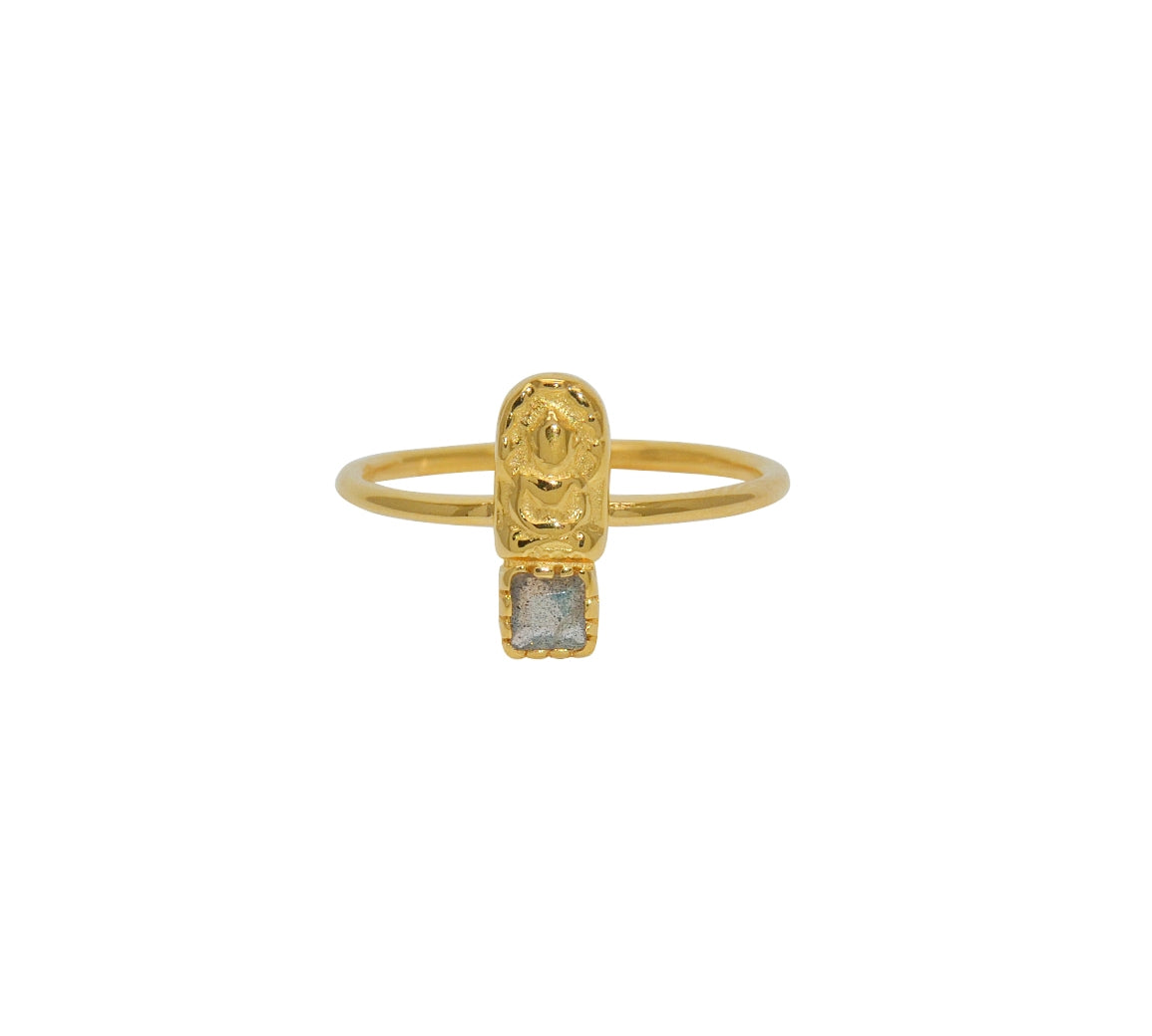 Bague bouddha dorée à l’or fin 18k - 50 / LABRADORITE -