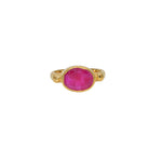Bague dorée pierre