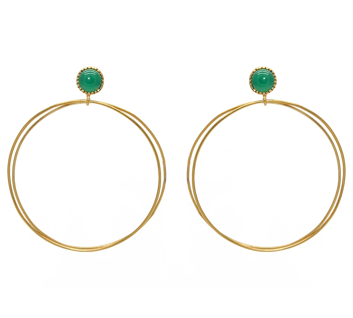 Boucles dorées double anneau et pierre cabochon - ONYX VERTE