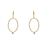 Boucles or martelé et diamants
