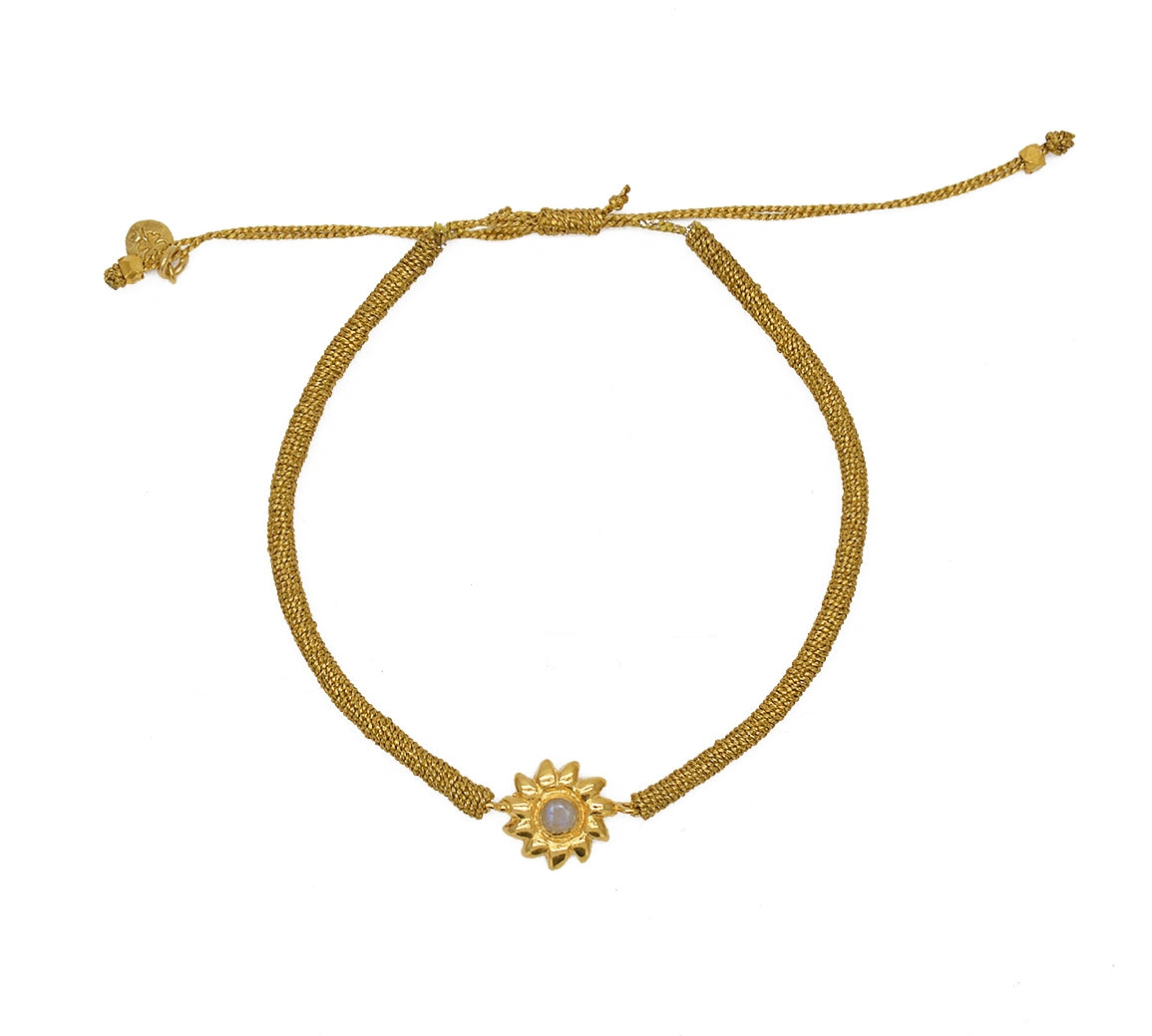 Bracelet tressé et soleil pierre - DORÉ & PIERRE DE LUNE