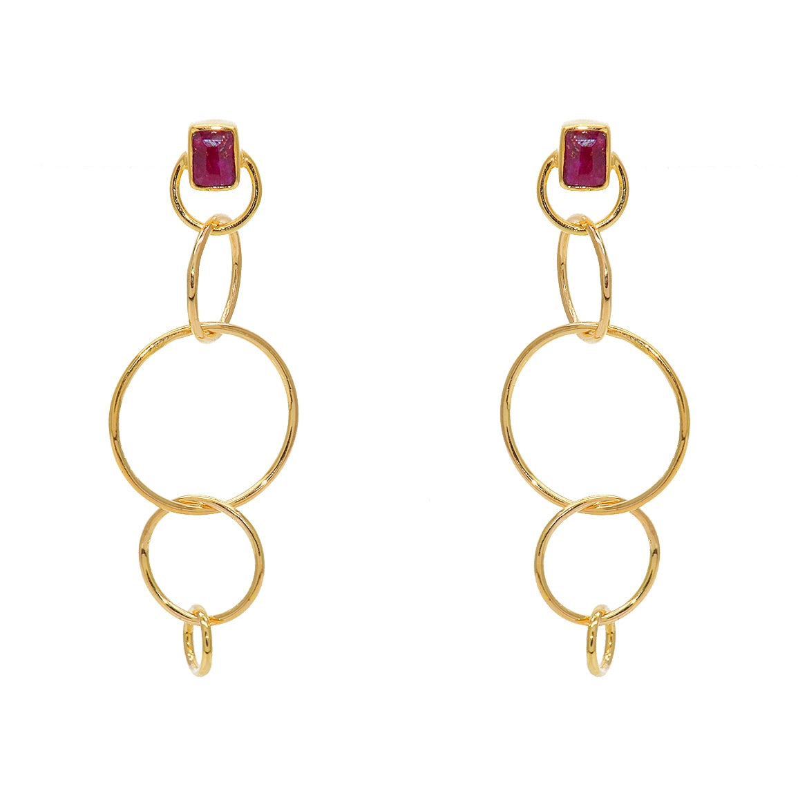 Boucles dorées et pierre carré - RUBIS
