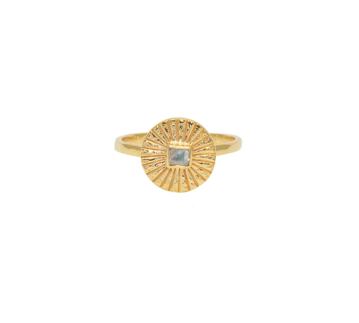 Bague dorée martelée rond strié et pierre - 50 / PIERRE DE