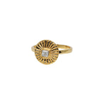 Bague dorée martelée rond strié et pierre - 54 / ZIRCON