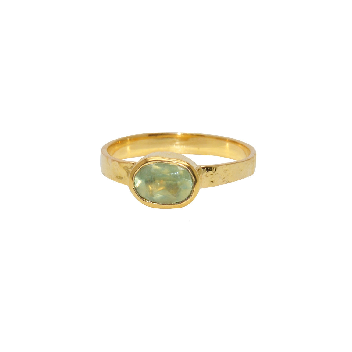 Bague dorée martelée et pierre