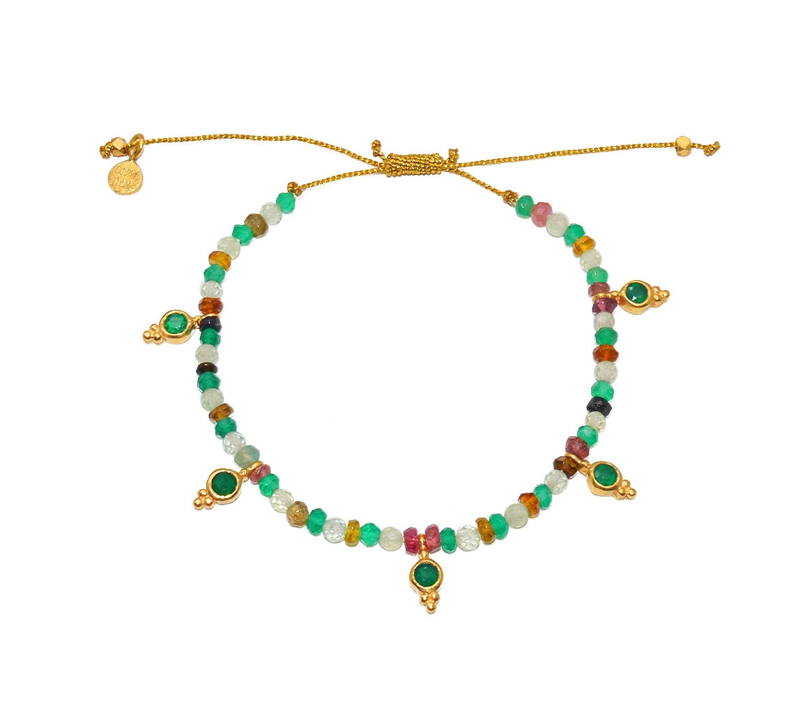 Bracelet cordon avec pierres et pampilles en pierre -