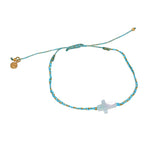 Bracelet tressé et croix nacre