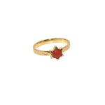 Bague dorée étoile et pierre