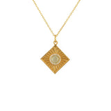Collier doré carré pierre et zircons