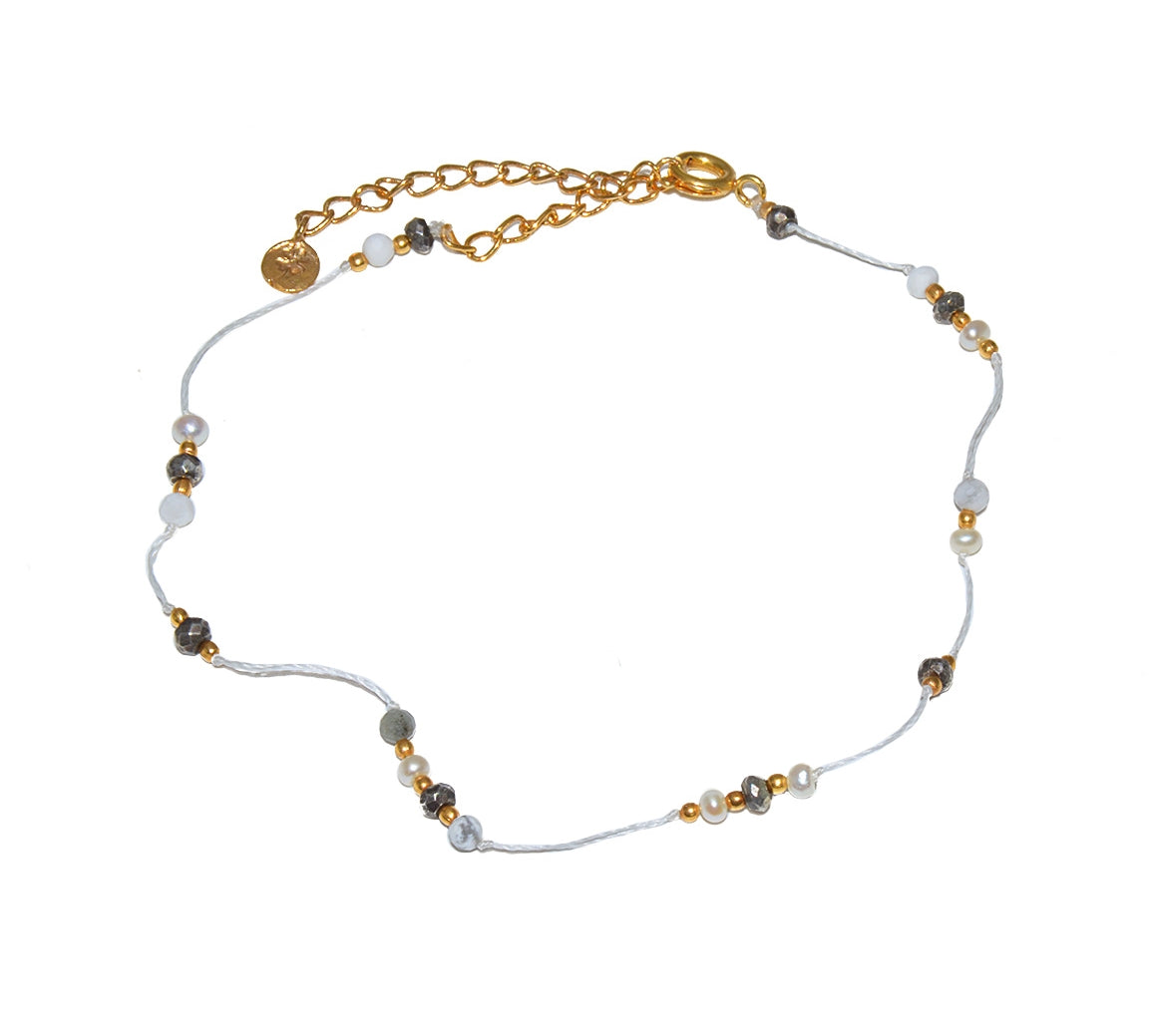 Chaine de cheville dorée et pierres - PERLE DE CULTURE -