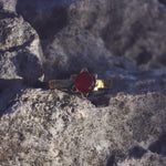 Bague dorée étoile et pierre