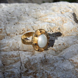 Bague dorée XXL pierre cabochon - 52 / PERLE & TOURMALINE