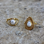 Bague dorée martelée et oeil pierre - 50 / PERLE