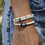 Bracelet perles blanches et dorées
