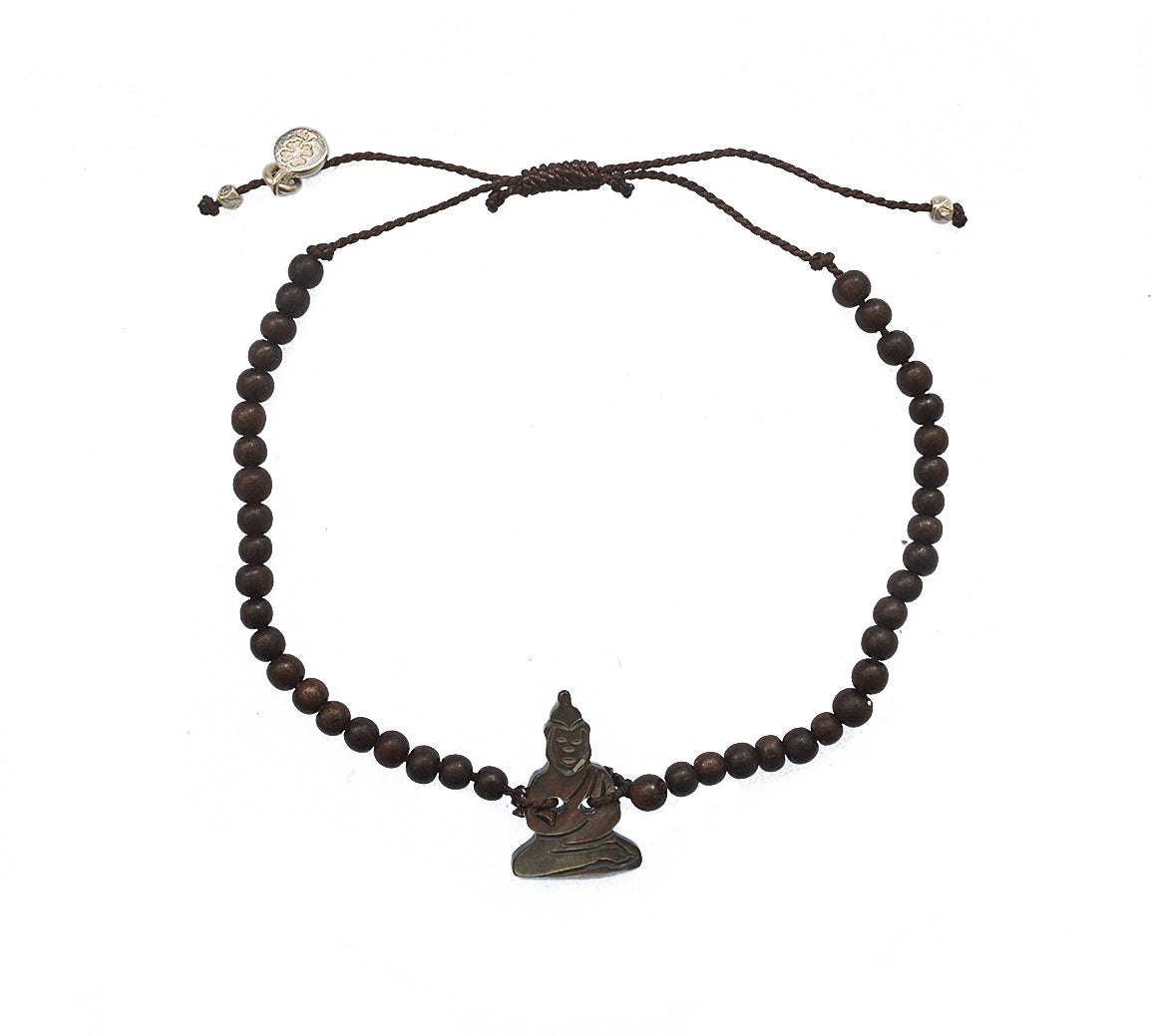 Bracelet cordon bois et bouddha en nacre