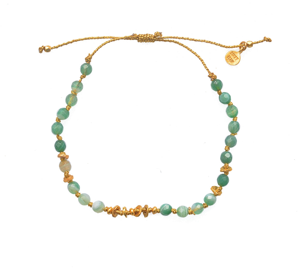 Bracelet cordon doré et pierres naturelles