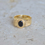 Bague chevalière dorée texturée et pierre - Bagues
