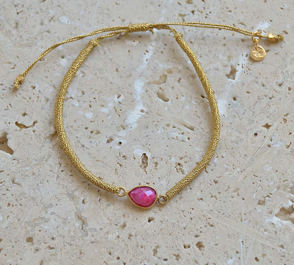 Bracelet tressé doré et pierre - RUBIS