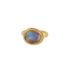 Bague dorée pierre cabochon ovale
