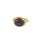 Bague dorée pierre cabochon ovale