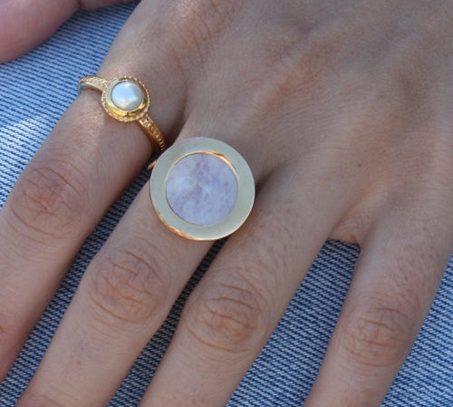 Bague dorée pierre ronde plate - 50 / PIERRE DE LUNE