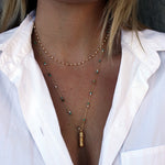 Collier cordon doré pierres et amulette astres