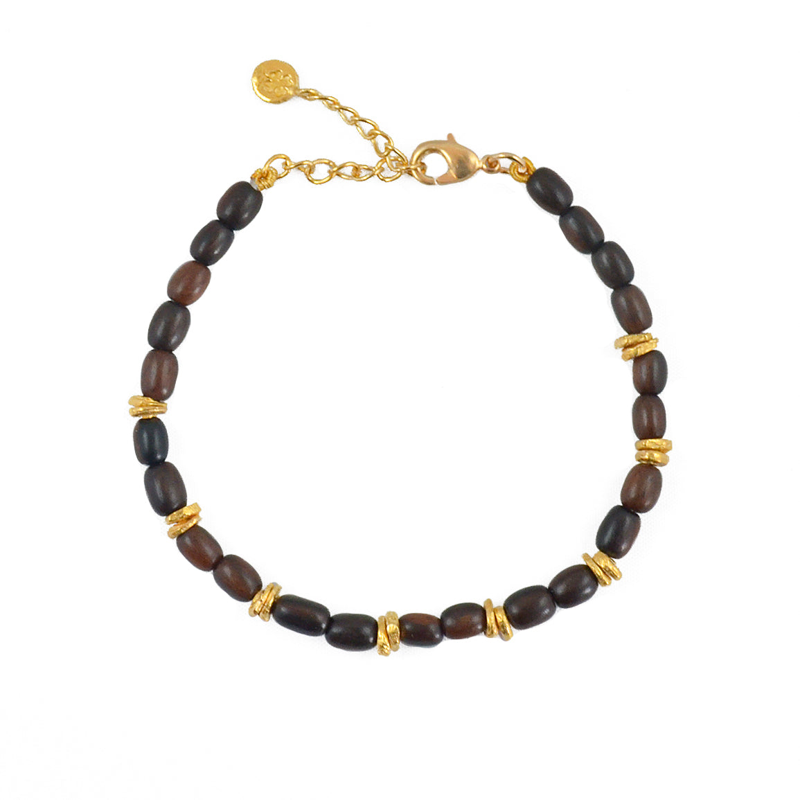 Bracelet doré et perles en bois allongées