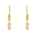Boucles dorées perles et boules dorées - Boucles d’oreilles