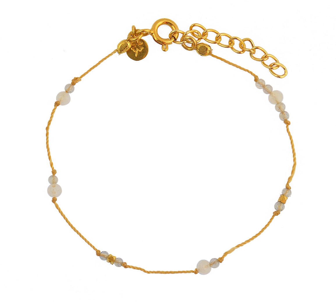 Bracelet fil doré et petites pierres naturelles - PIERRE DE