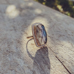 Bague dorée XXL pierre cristal et zircons - 50 / LABRADORITE