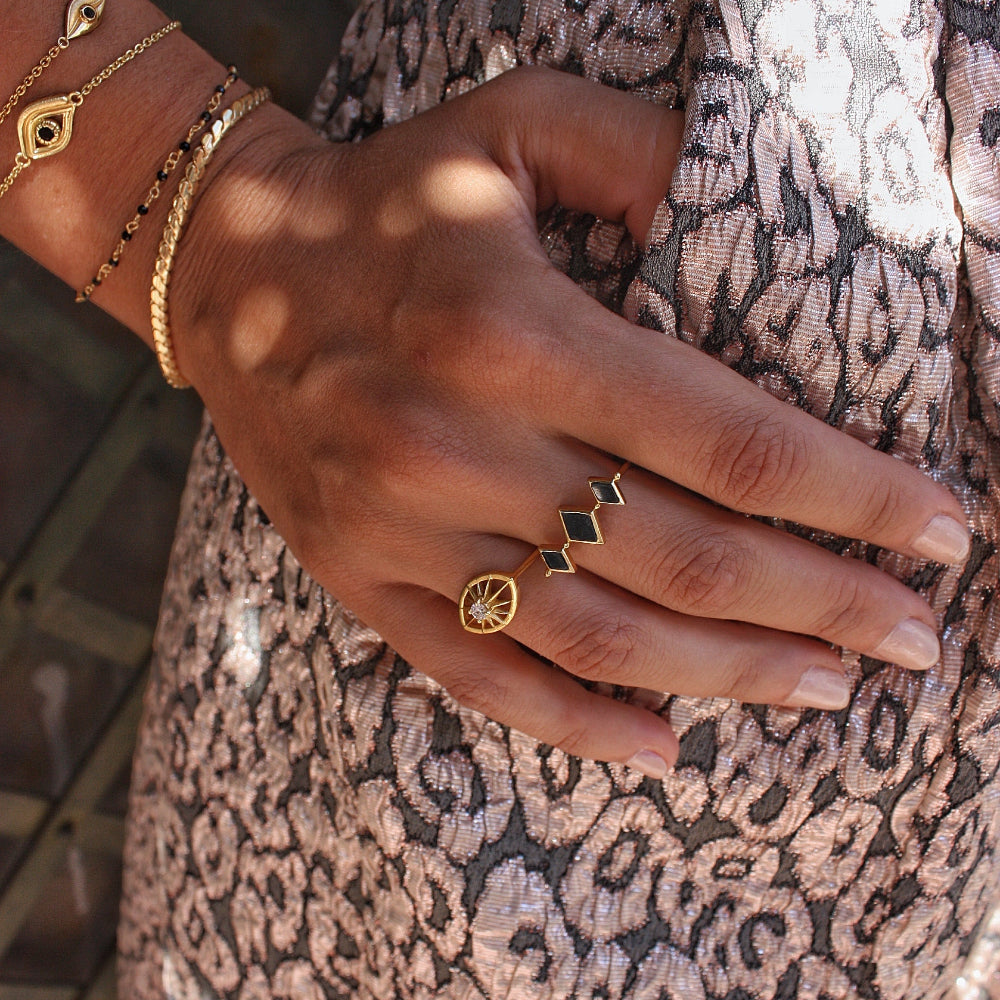 Bague losange onyx noir dorée à l’or fin 18k - Bagues