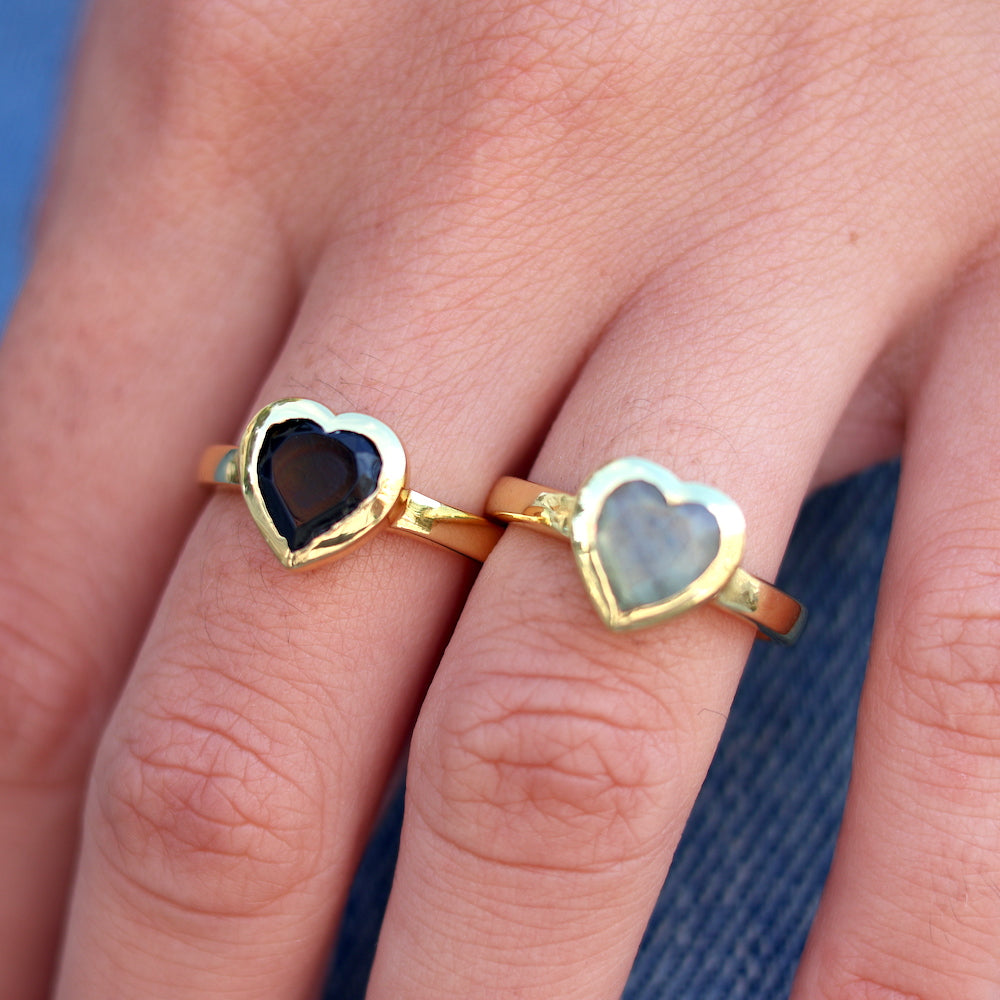 Bague coeur en onyx noir dorée à l’or fin 18k - 50 /