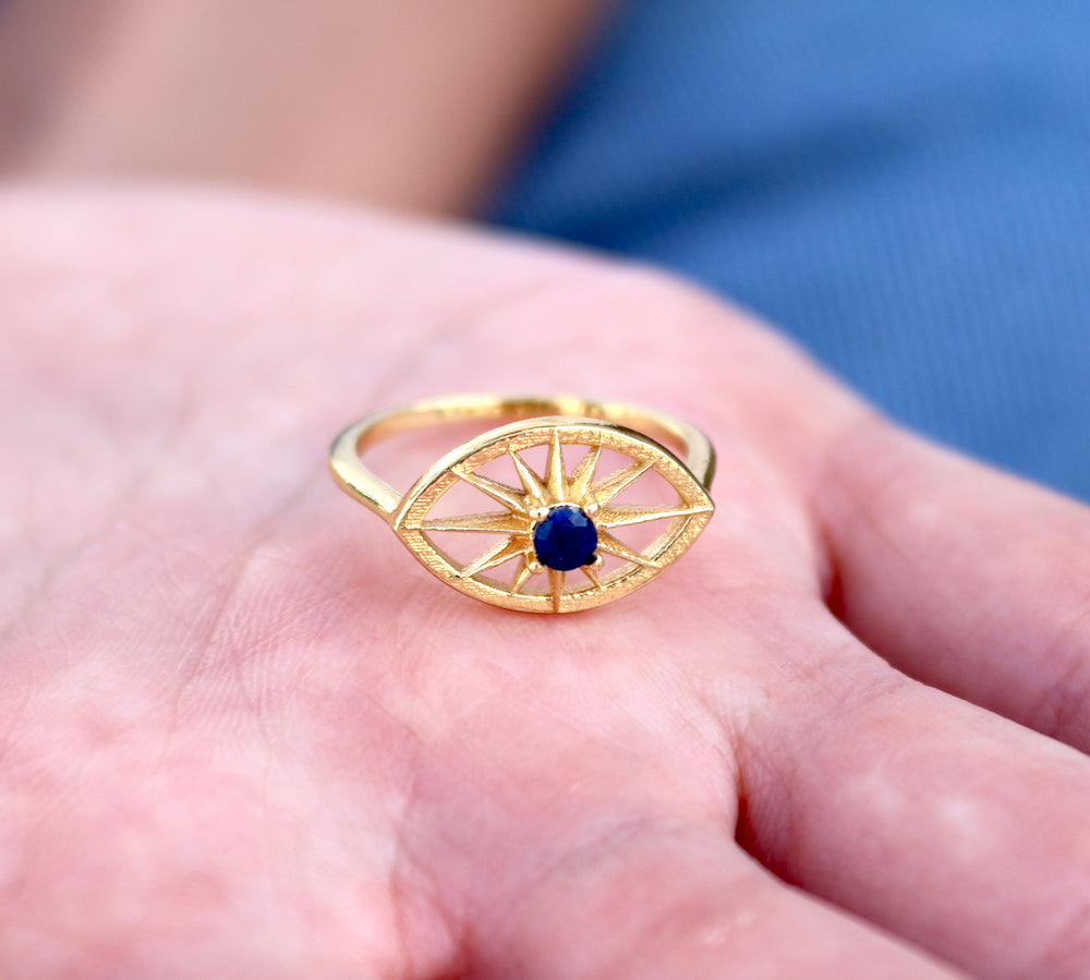 Bague dorée oeil ajouré et pierre - 50 / LAPIS
