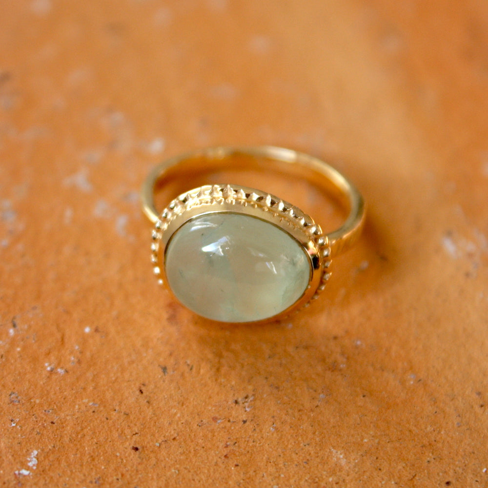 Bague dorée pierre cabochon ovale - 50 / PREHNITE