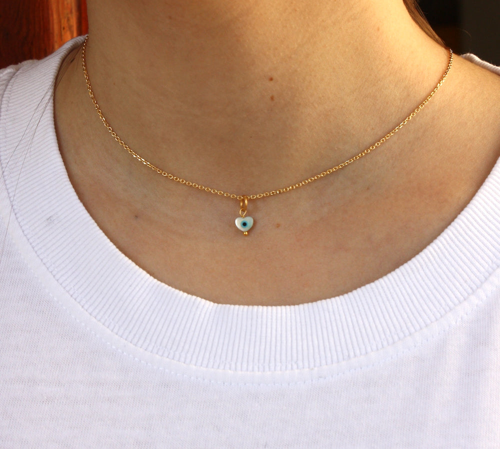 Collier doré talisman oeil nacre - COEUR