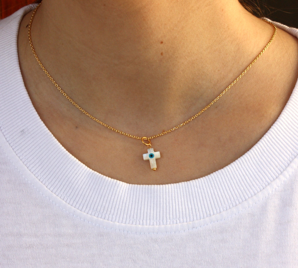 Collier doré talisman oeil nacre - CROIX