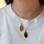 Collier doré main de fatma pierre