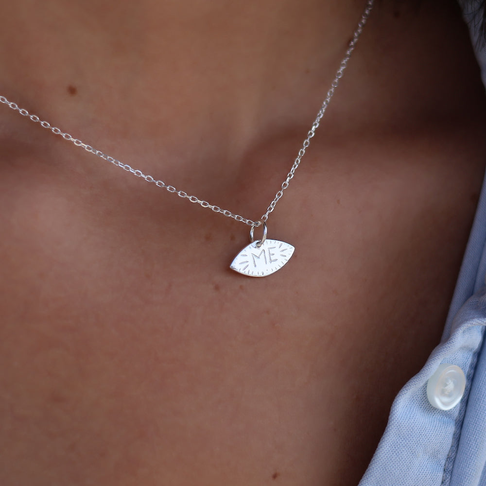 Collier argent 925 et pendentif protect me - Colliers