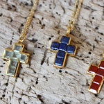 Collier doré pendentif croix pierres carrées - PREHNITE