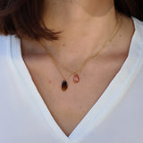 Collier or 18k et tourmaline brune