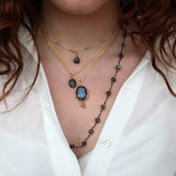 Small stone flower gold necklace