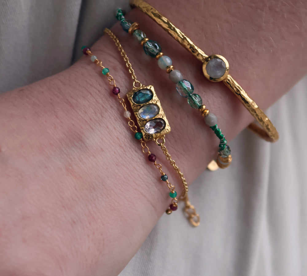 Santa Maria gold bracelet with natural stones