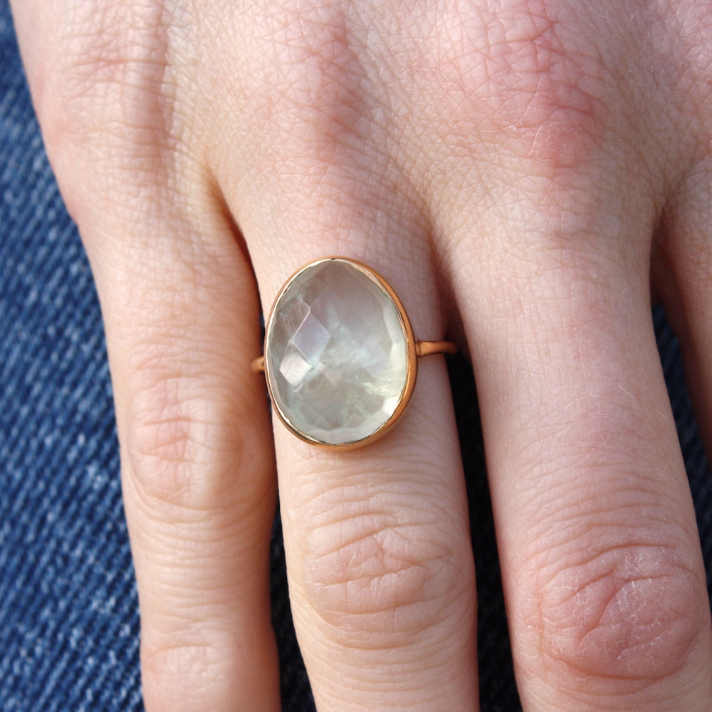 Bague dorée pierre facettée - 50 / PREHNITE