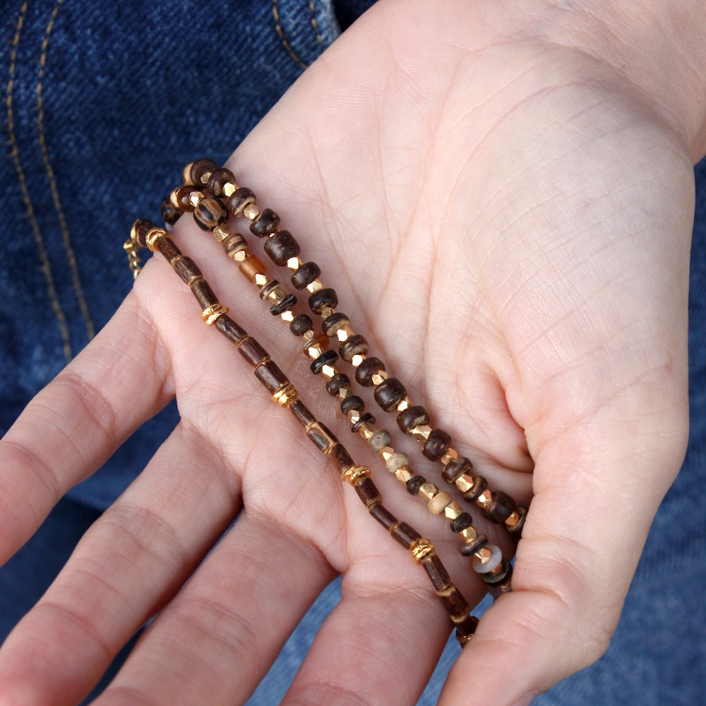 Bracelet doré et perles fines - BOIS COCO